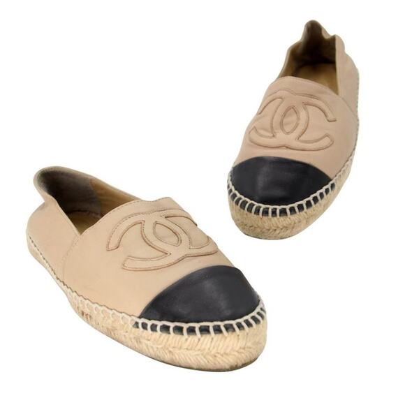 Chanel Espadrille 37 Large Cc Monogram 37 Leather Cap Toe Flats CC-0803N-0002
